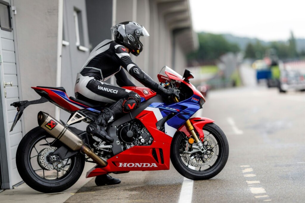 Why are super sports bikes the best motorcycles?